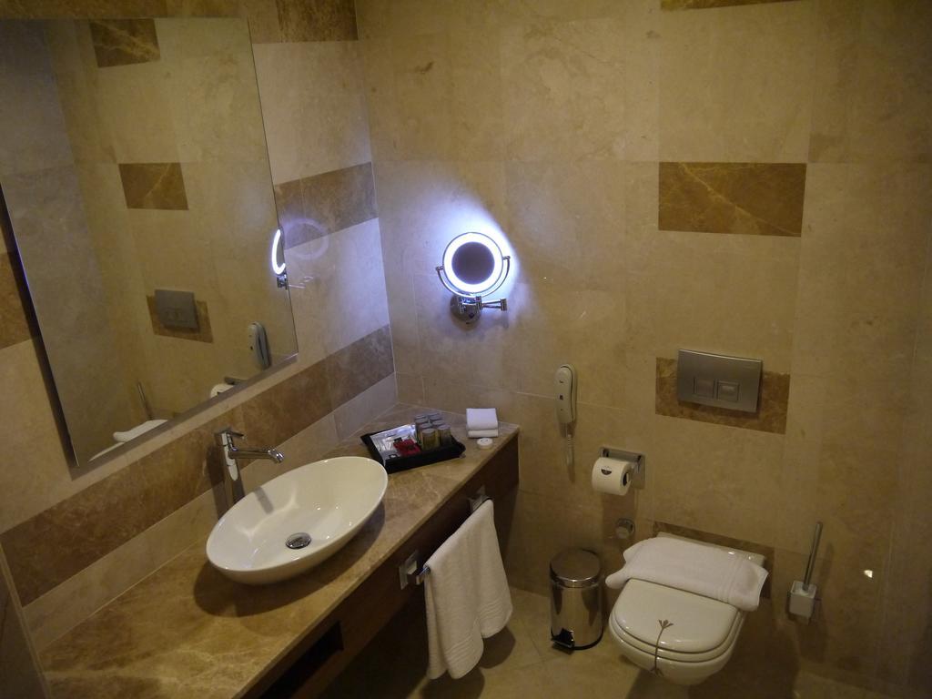 Rixos Duhok Hotel Room photo